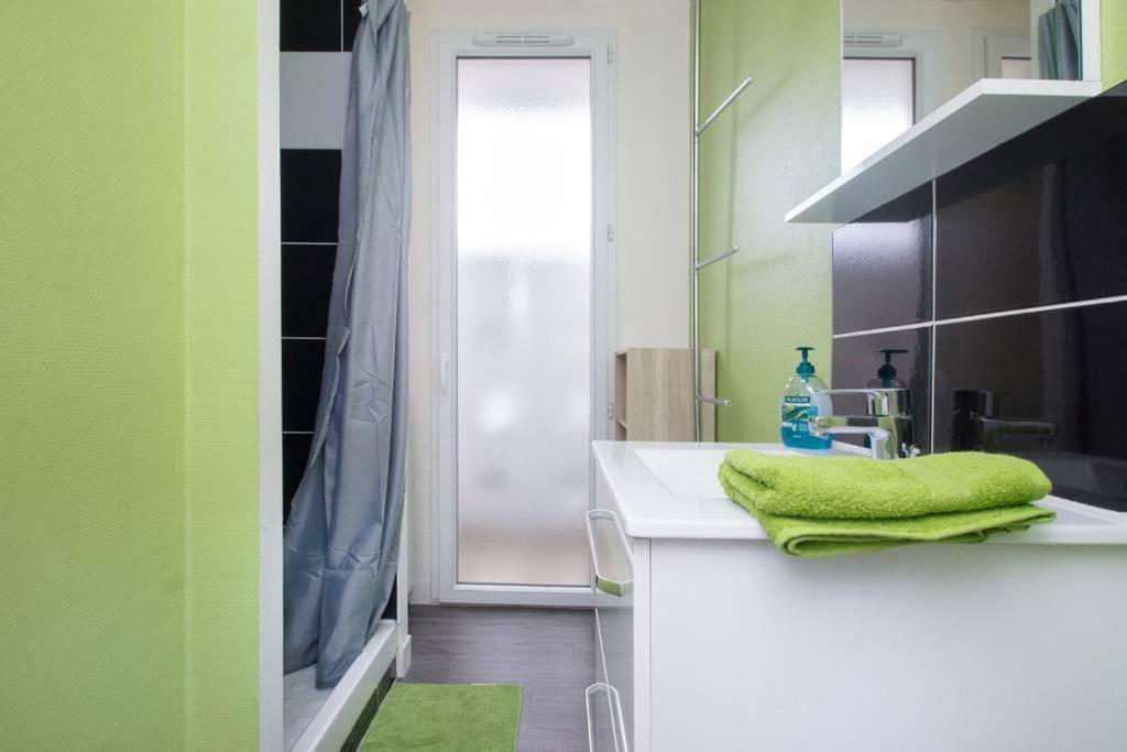 Appartement 2 Chambres - Parking Prive Rennes Buitenkant foto